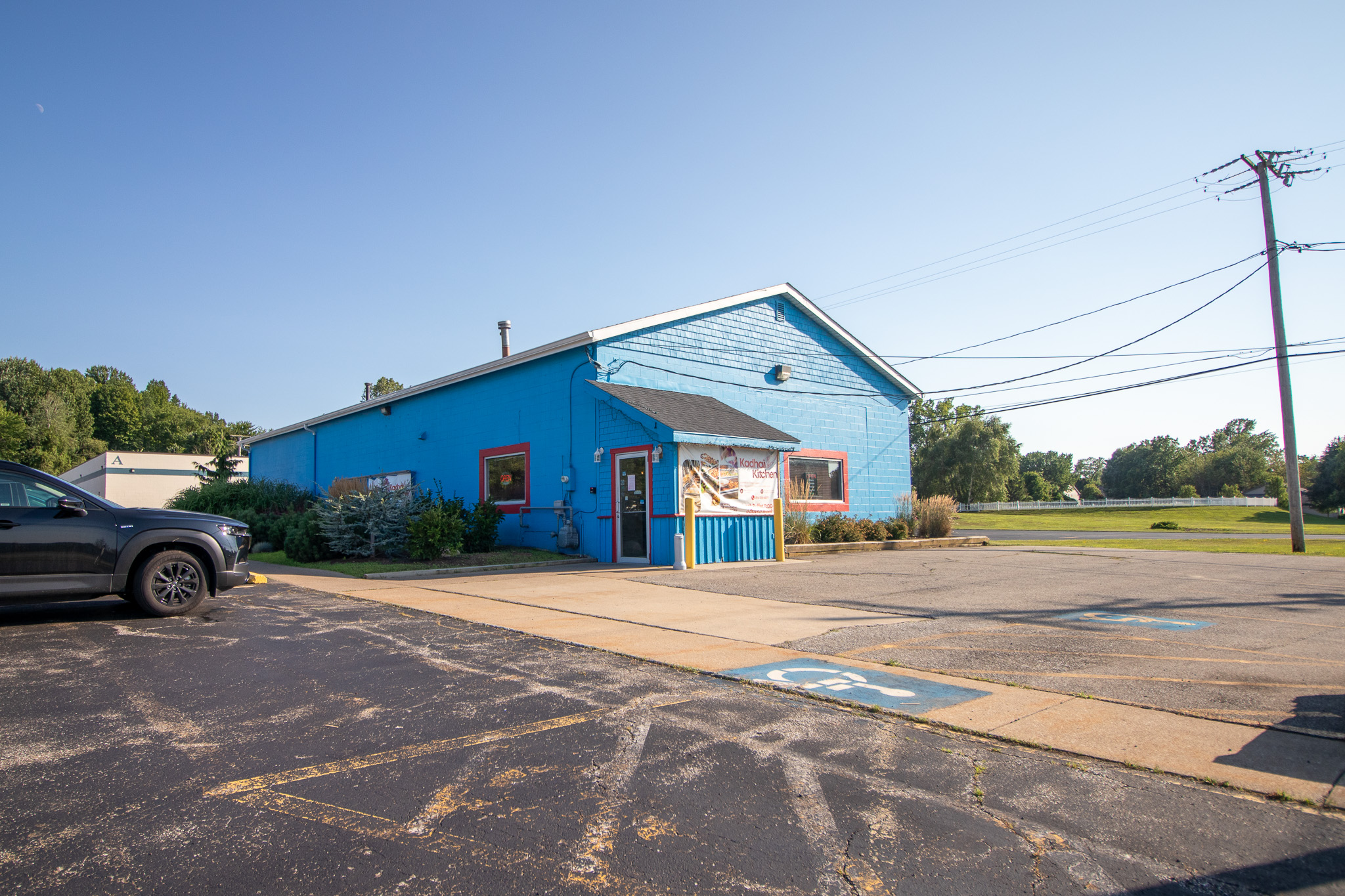 Restaurant Building – 5,000 Sq. Ft.